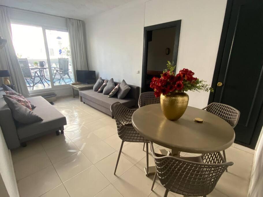 Apartamento Europa Con Terraza Blanes Luaran gambar